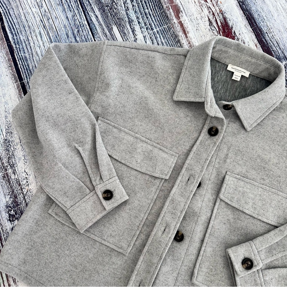 beachlunchlounge Light Gray Utility Jacket - Picture 4 of 8